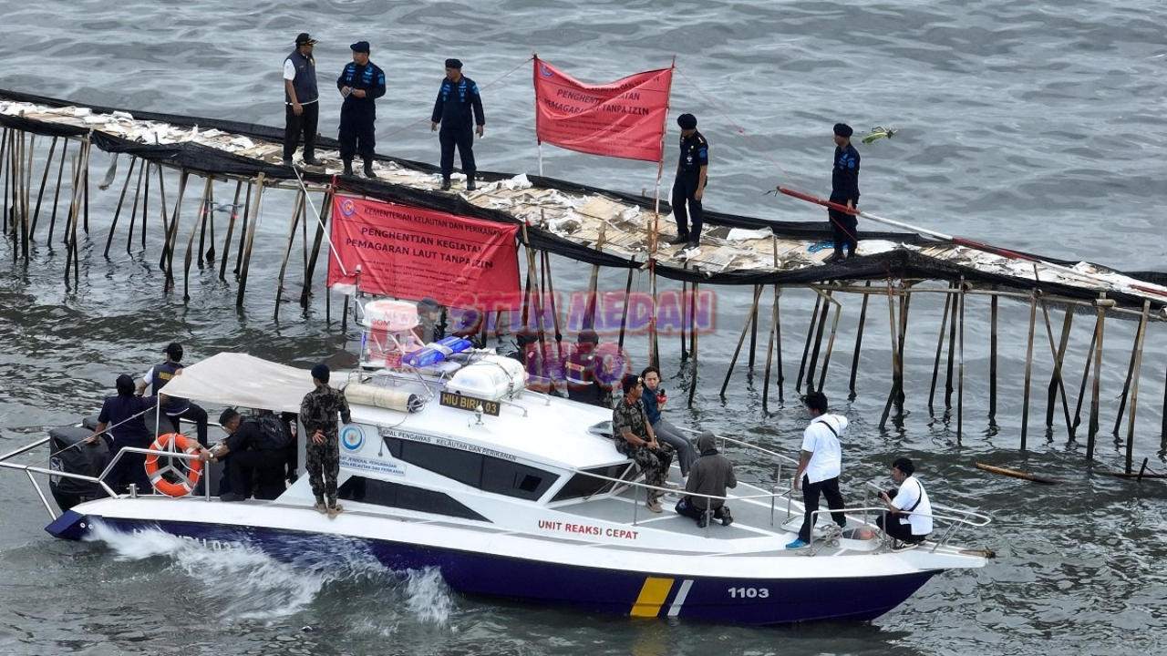 Proses Pembongkaran Pagar Laut di Tangerang (Foto: Okezone.com/KKP)