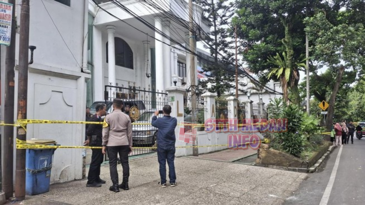 Pembunuhan terhadap satpam di rumah mewah Bogor di duga adalah majikan nya sendiri. (c) Muhammad Sholihin/detikcom