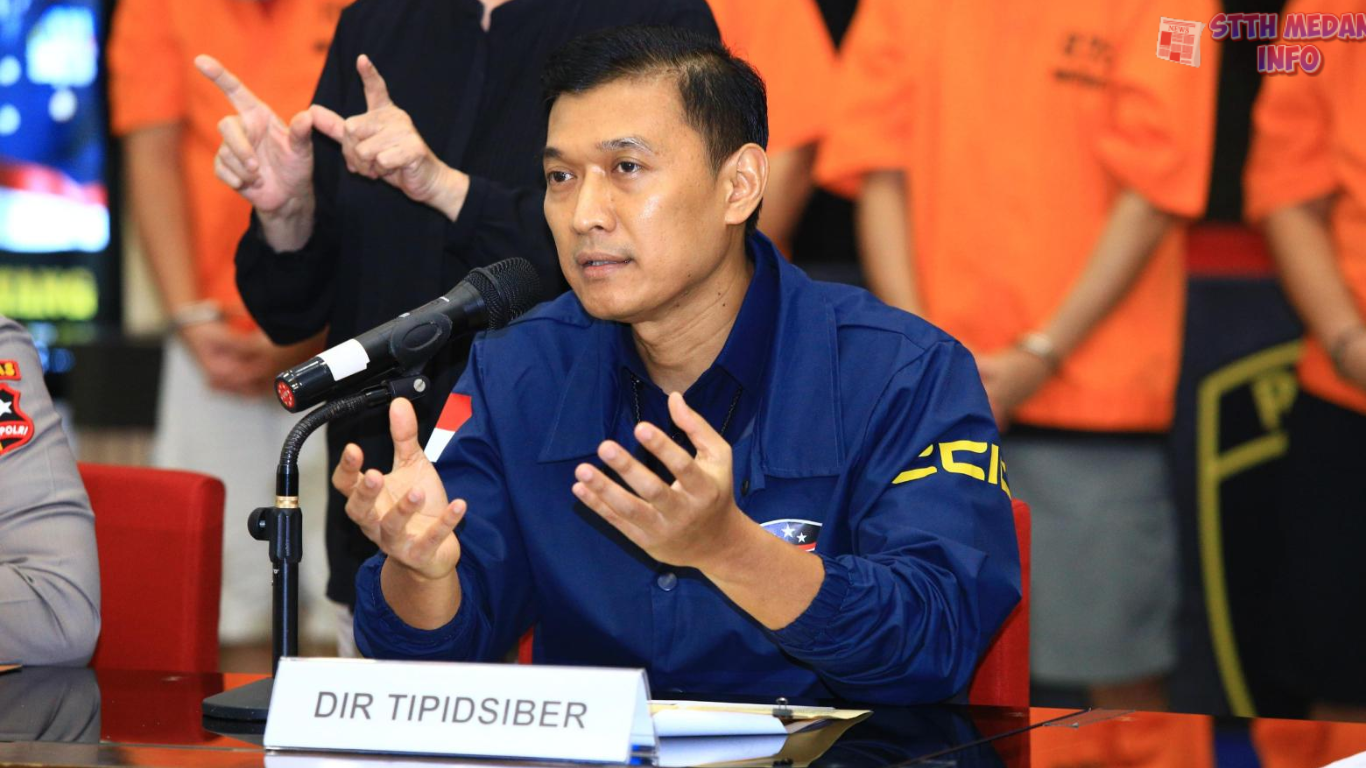 Penipuan Deepfake Khofifah Terungkap 3 Ditangkap, 100 Korban Tertipu - DetikNews